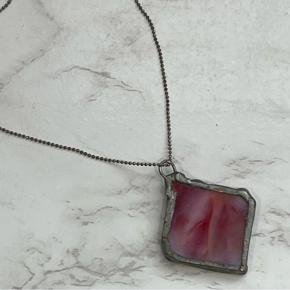Artisan Press Flower & Pink Stained Glass Diamond Pendant Necklace 18" Boho